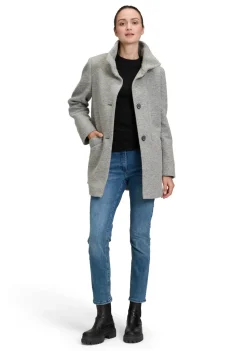 AMBER AND JUNE MANTEL