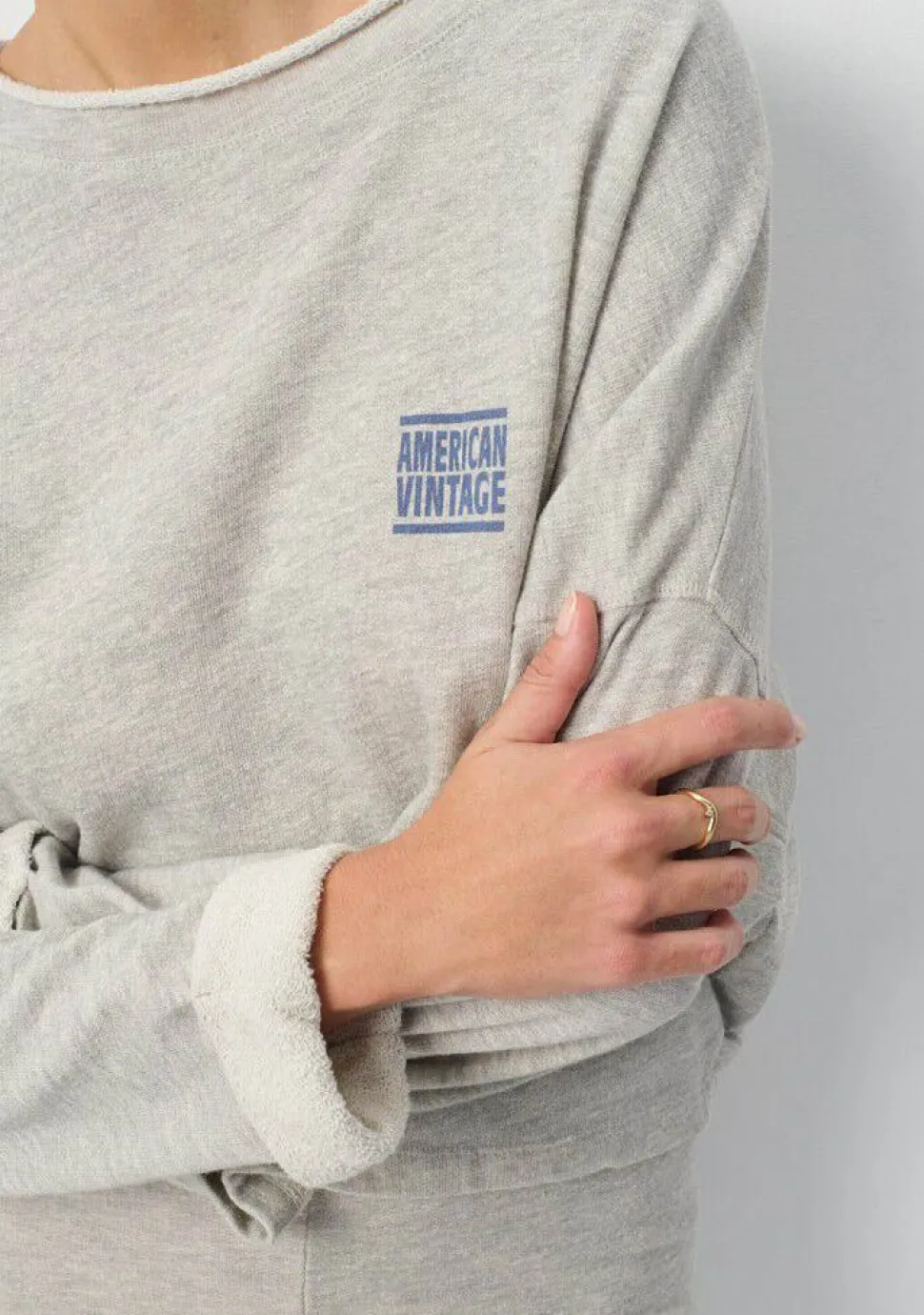 AMERICAN VINTAGE SWEATER