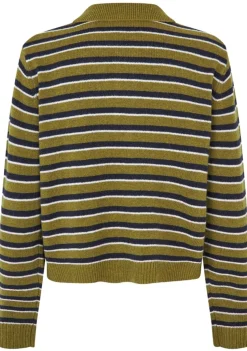 BAUM UND PFERDGARTEN TRUI