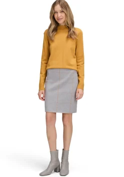 BETTY BARCLAY COLTRUI