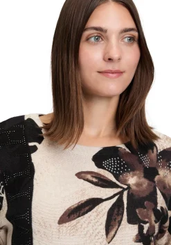 BETTY BARCLAY TRUI KORTE MOUW