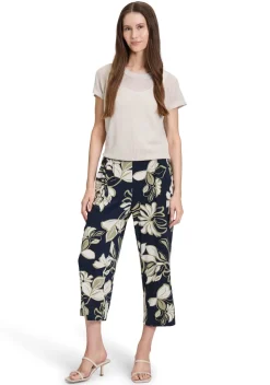 BETTY BARCLAY TRUI KORTE MOUW