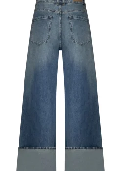 CIRCLE OF TRUST JEANS