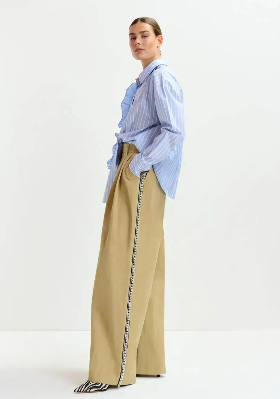 ESSENTIEL ANTWERP BLOUSE