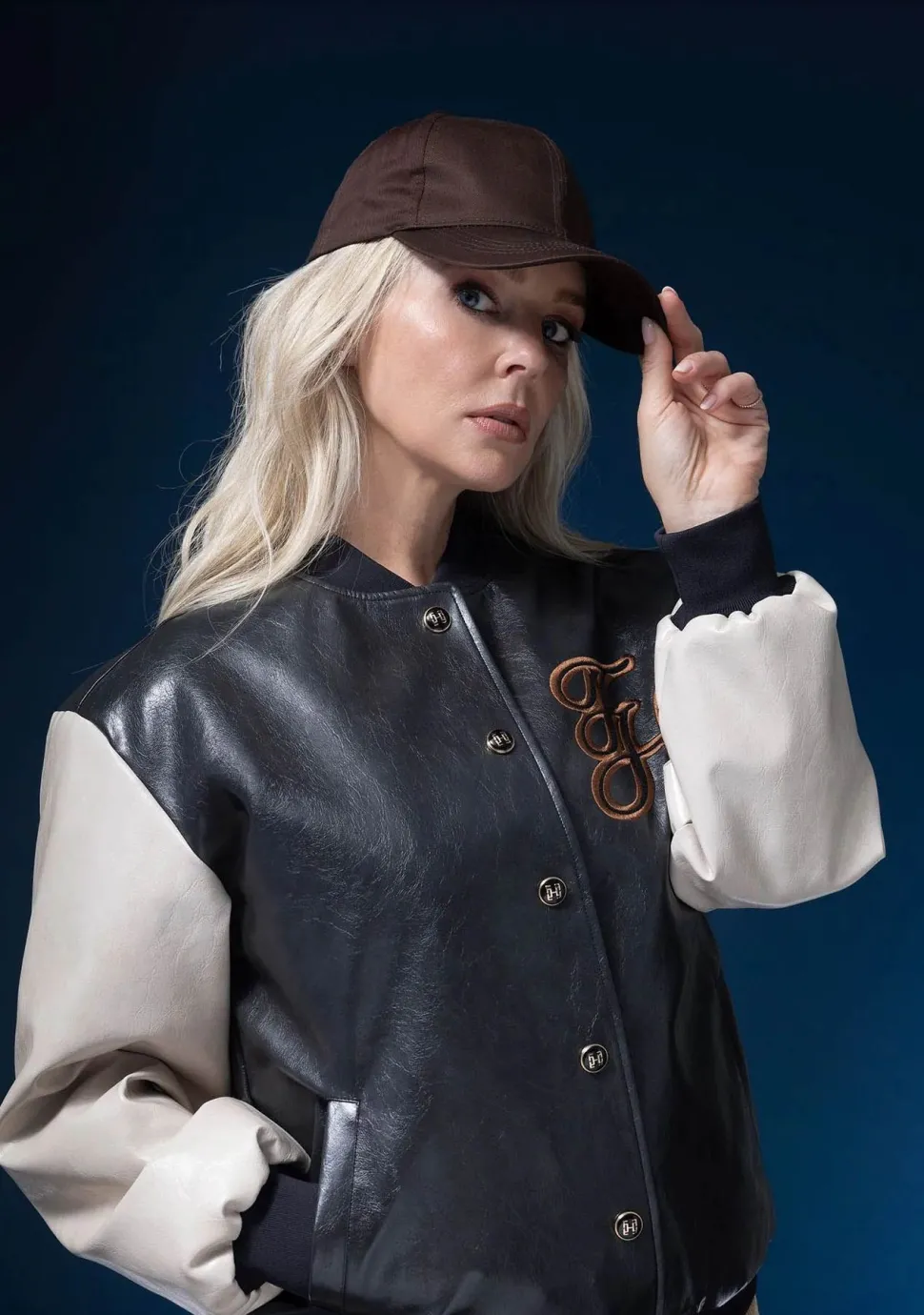 FIFTH HOUSE BOMBERJACK