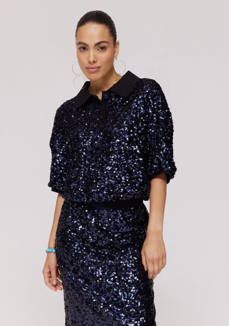 HARPER & YVE TRUI KORTE MOUW