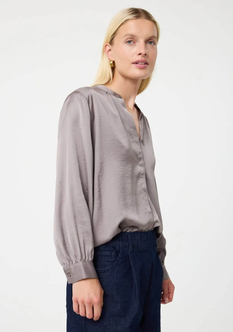 KNIT-TED BLOUSE