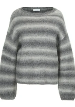 KNIT-TED TRUI