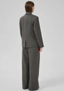 MY ESSENTIAL WARDROBE BLAZER