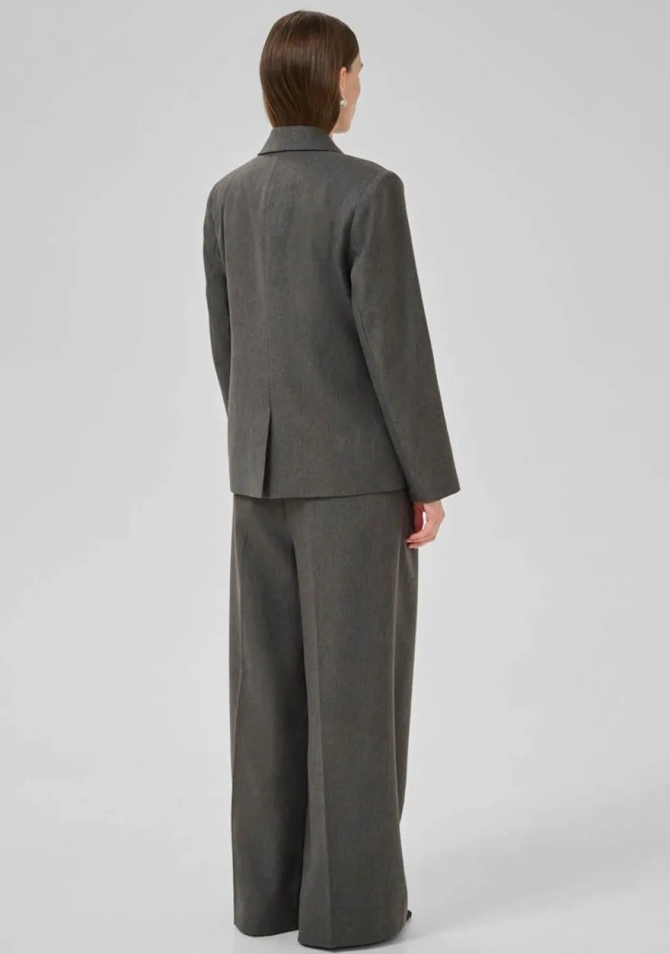 MY ESSENTIAL WARDROBE BLAZER