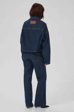 MY ESSENTIAL WARDROBE DENIMJACK