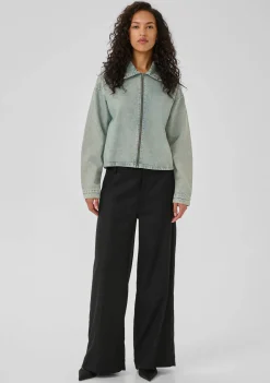 MY ESSENTIAL WARDROBE DENIMJACK