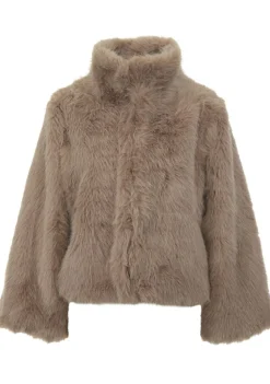 MY ESSENTIAL WARDROBE JAS