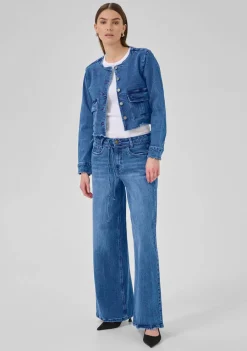 MY ESSENTIAL WARDROBE JASJE