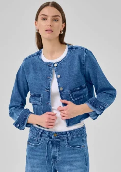 MY ESSENTIAL WARDROBE JASJE