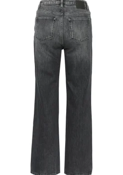 MY ESSENTIAL WARDROBE JEANS