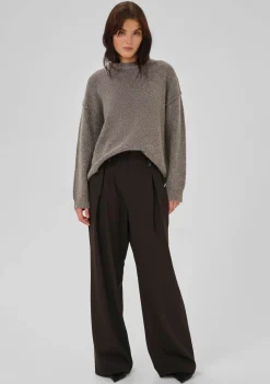 MY ESSENTIAL WARDROBE PANTALON