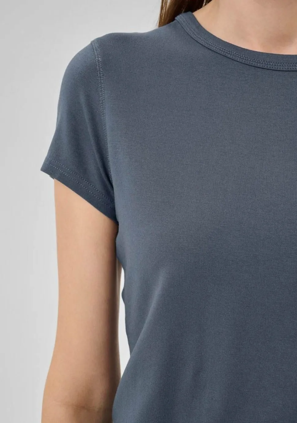 MY ESSENTIAL WARDROBE SHIRT