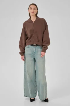 MY ESSENTIAL WARDROBE SWEATER