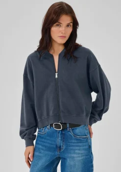 MY ESSENTIAL WARDROBE SWEATER