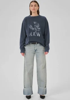 MY ESSENTIAL WARDROBE SWEATER