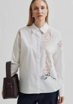 SECOND FEMALE BLOUSE