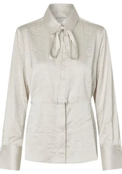 SECOND FEMALE BLOUSE