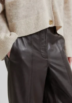 SECOND FEMALE PANTALON