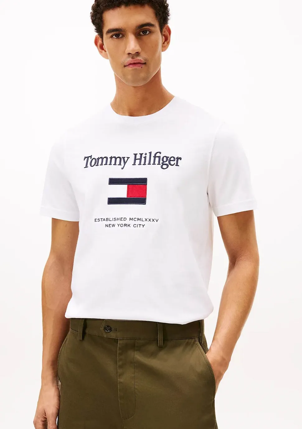 TOMMY HILFIGER TSHIRT