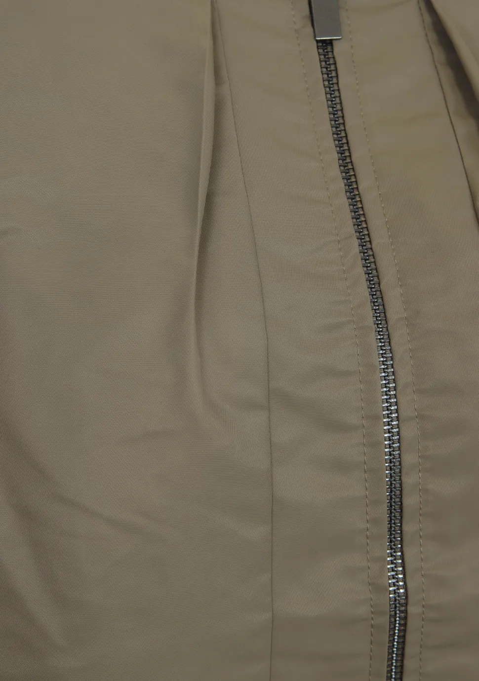 WITH BLACK BODYWARMER